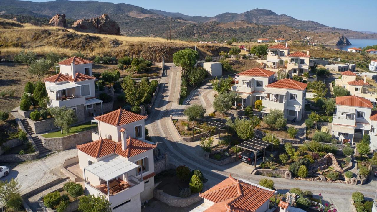 Little Bird Lesvos Aparthotel Petra  Exterior foto